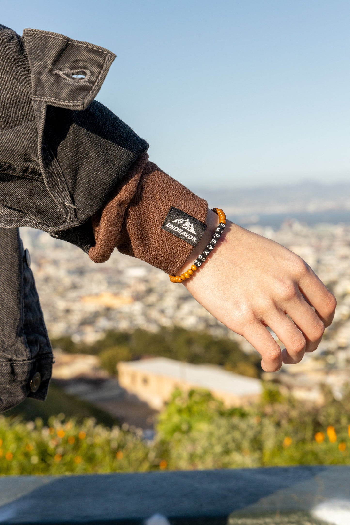 ENDEAVOR bracelet BROWN beaded